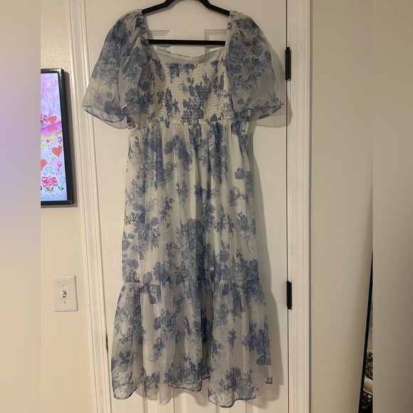 Emerson angel sleeve midi dress - Picture 2 of 3